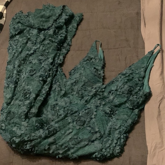 XSCAPE Textured Floral Maxi - Picture 3 of 5